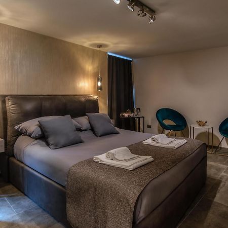Black And White Suite Rome Luaran gambar