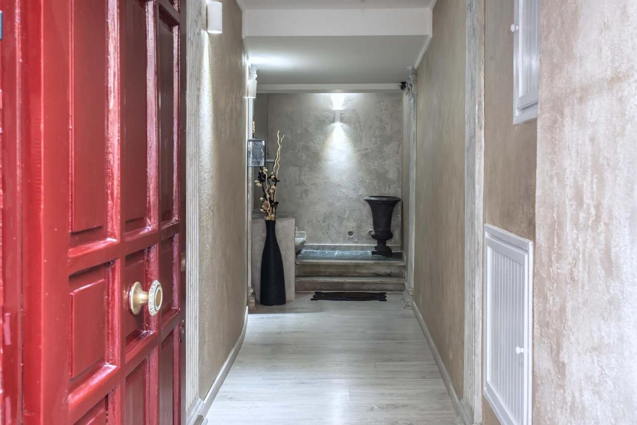 Black And White Suite Rome Luaran gambar