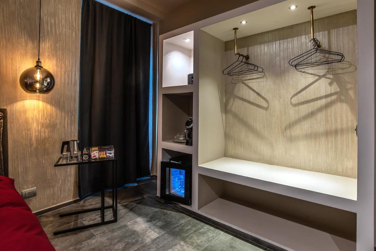 Black And White Suite Rome Luaran gambar